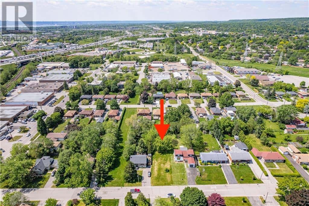 1142 FISHER Avenue — Burlington, Ontario - Photo 5 of 6