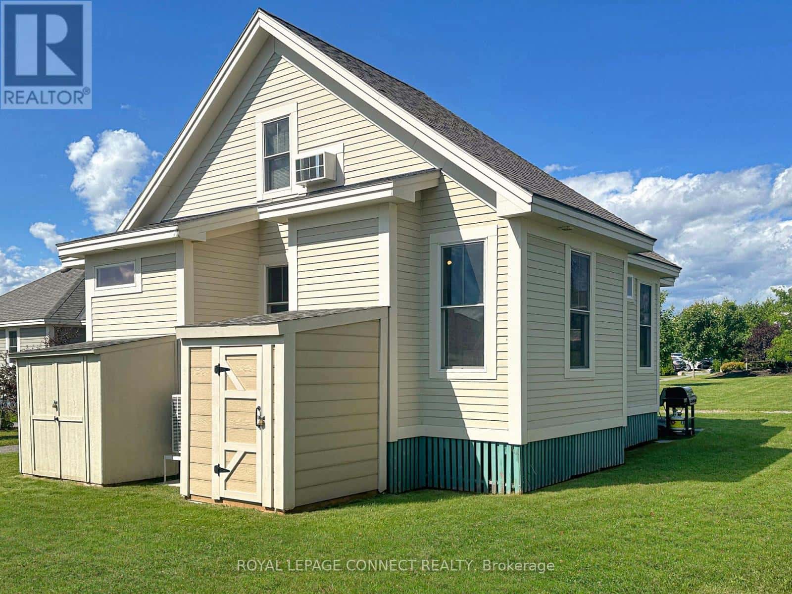 33 - 25 BUTTERNUT LANE — Prince Edward County (Athol Ward), Ontario - Photo 3 of 40