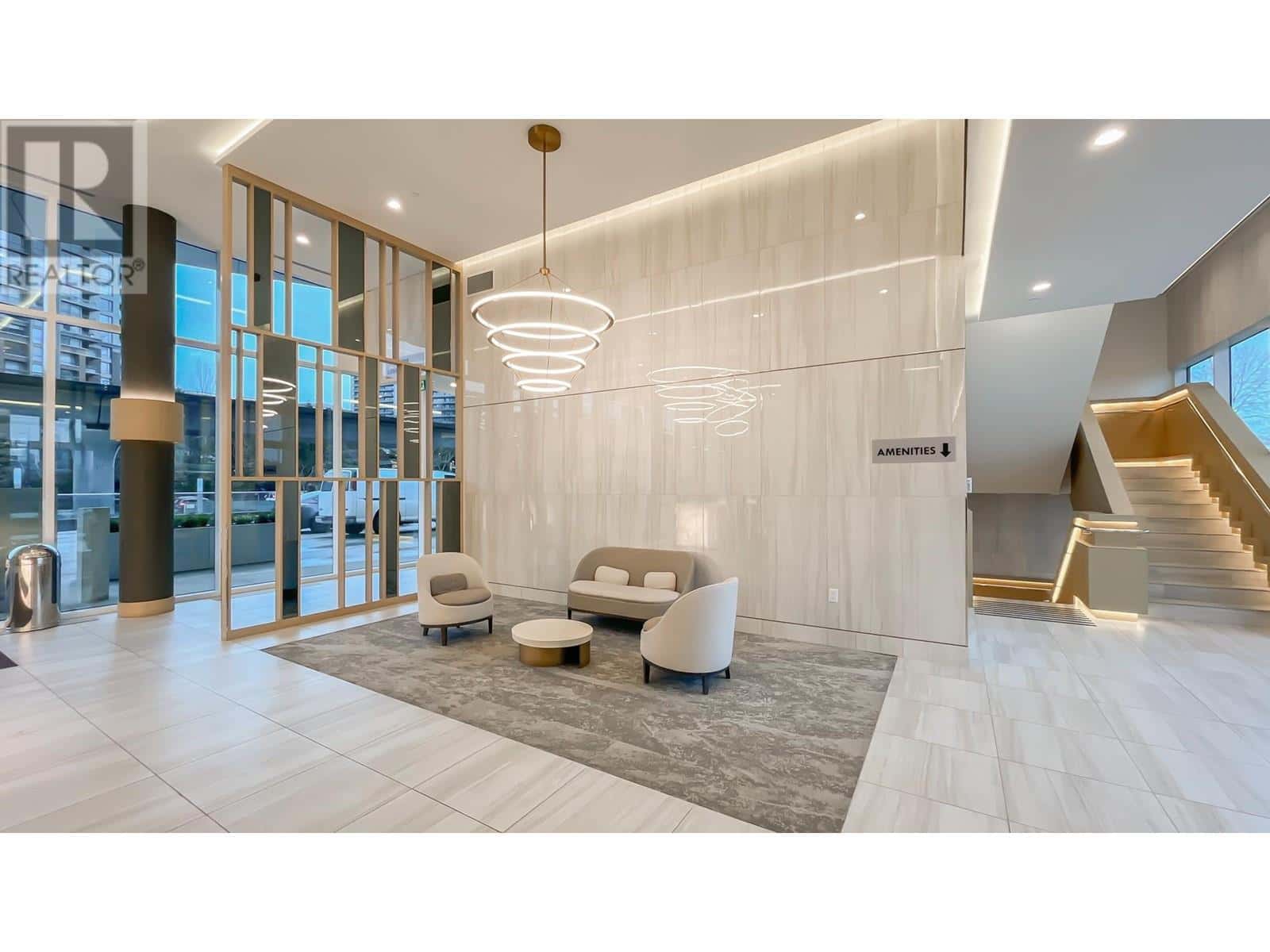 4605 4880 LOUGHEED HIGHWAY — Burnaby, British Columbia - Photo 4 of 21