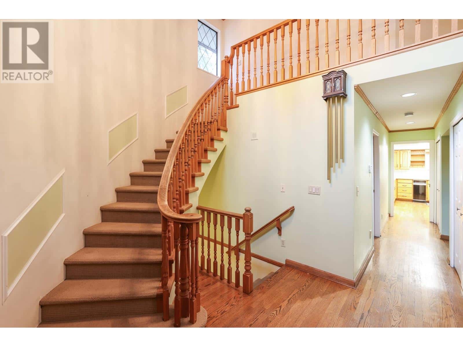 1091 RICHELIEU AVENUE — Vancouver, British Columbia - Photo 2 of 31