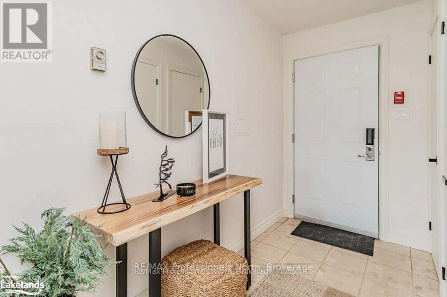 105 - 33 DEERHURST GREENS DRIVE — Huntsville (Chaffey), Ontario - Photo 4 of 24