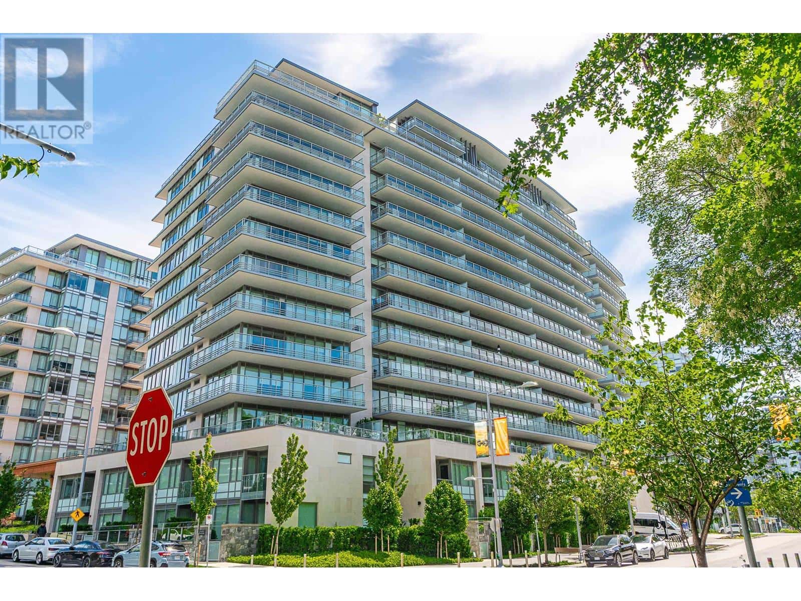 706 6688 PEARSON WAY — Richmond, British Columbia - Photo 2 of 40