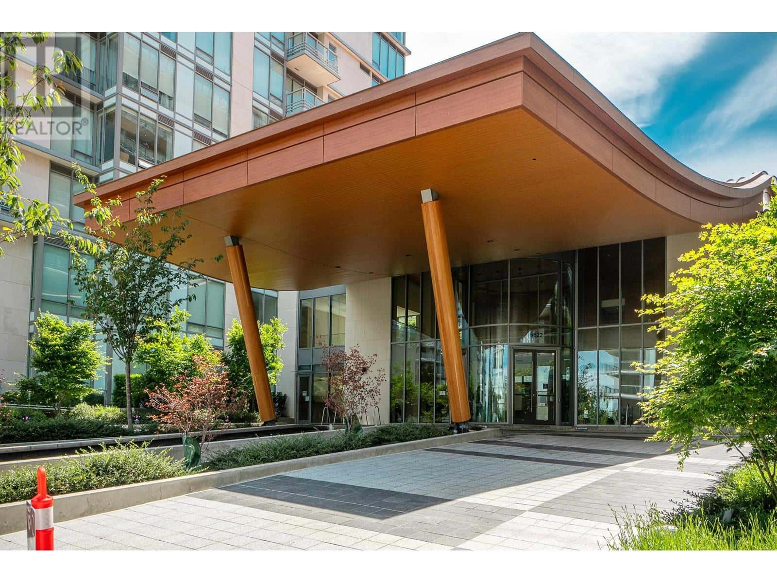 706 6688 PEARSON WAY — Richmond, British Columbia - Photo 4 of 40