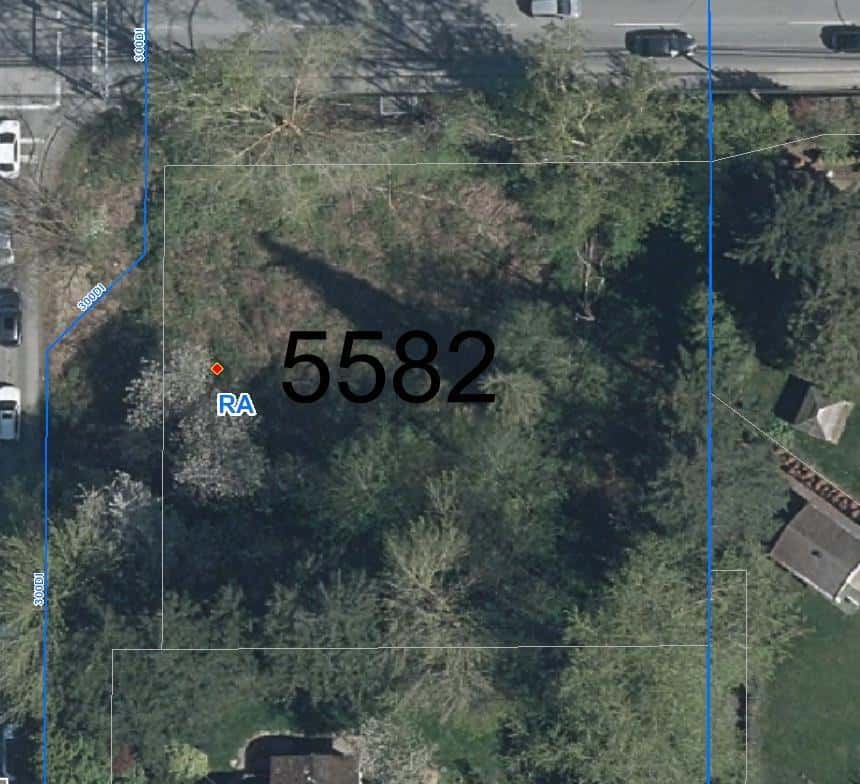 5582 184 STREET — Surrey, British Columbia - Photo 2 of 2