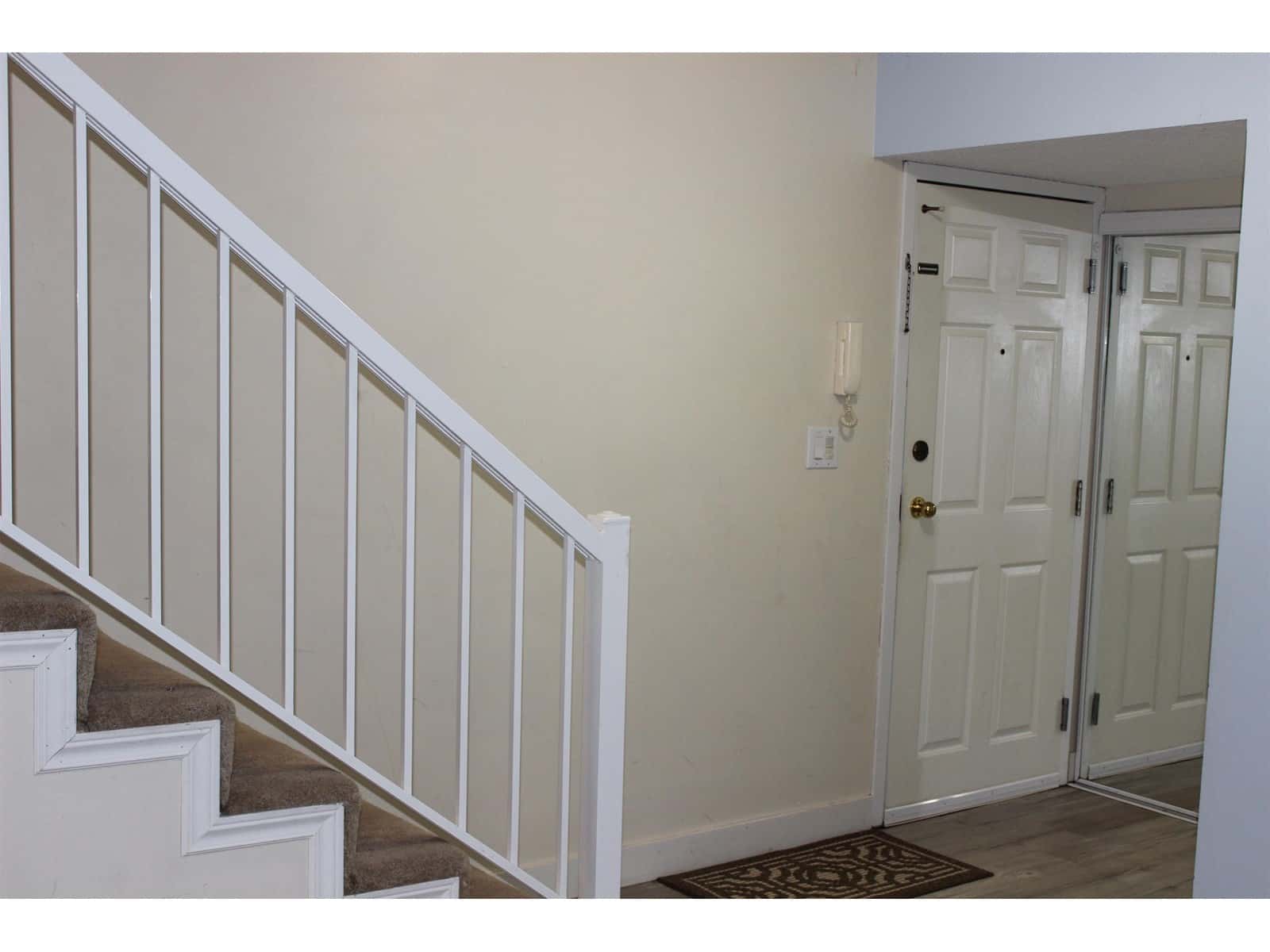 208 7165 133 STREET — Surrey, British Columbia - Photo 3 of 19