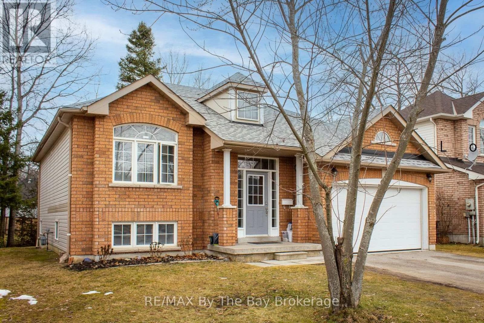 48 ROSE VALLEY WAY — Wasaga Beach, Ontario - Main photo