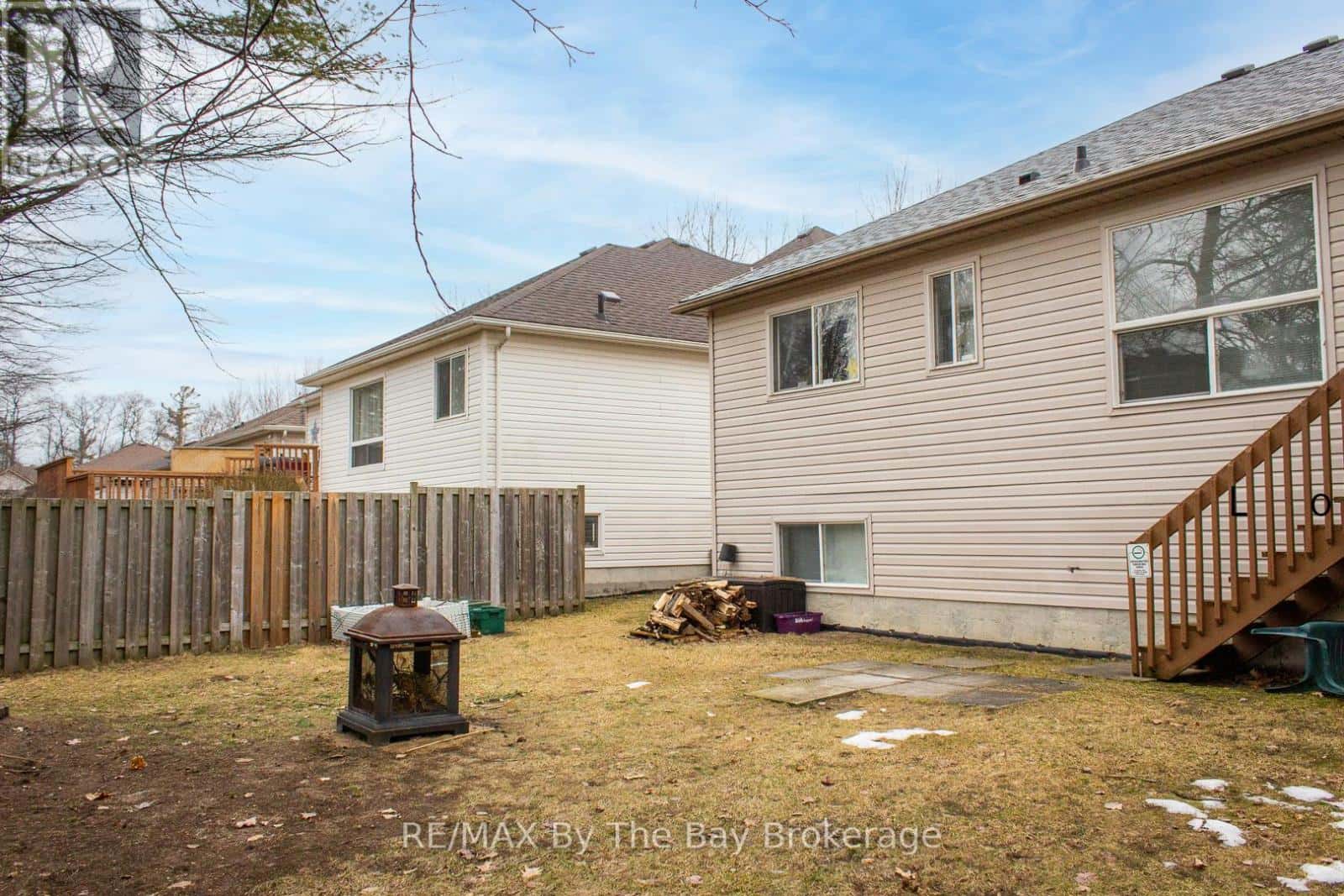 48 ROSE VALLEY WAY — Wasaga Beach, Ontario - Photo 5 of 20