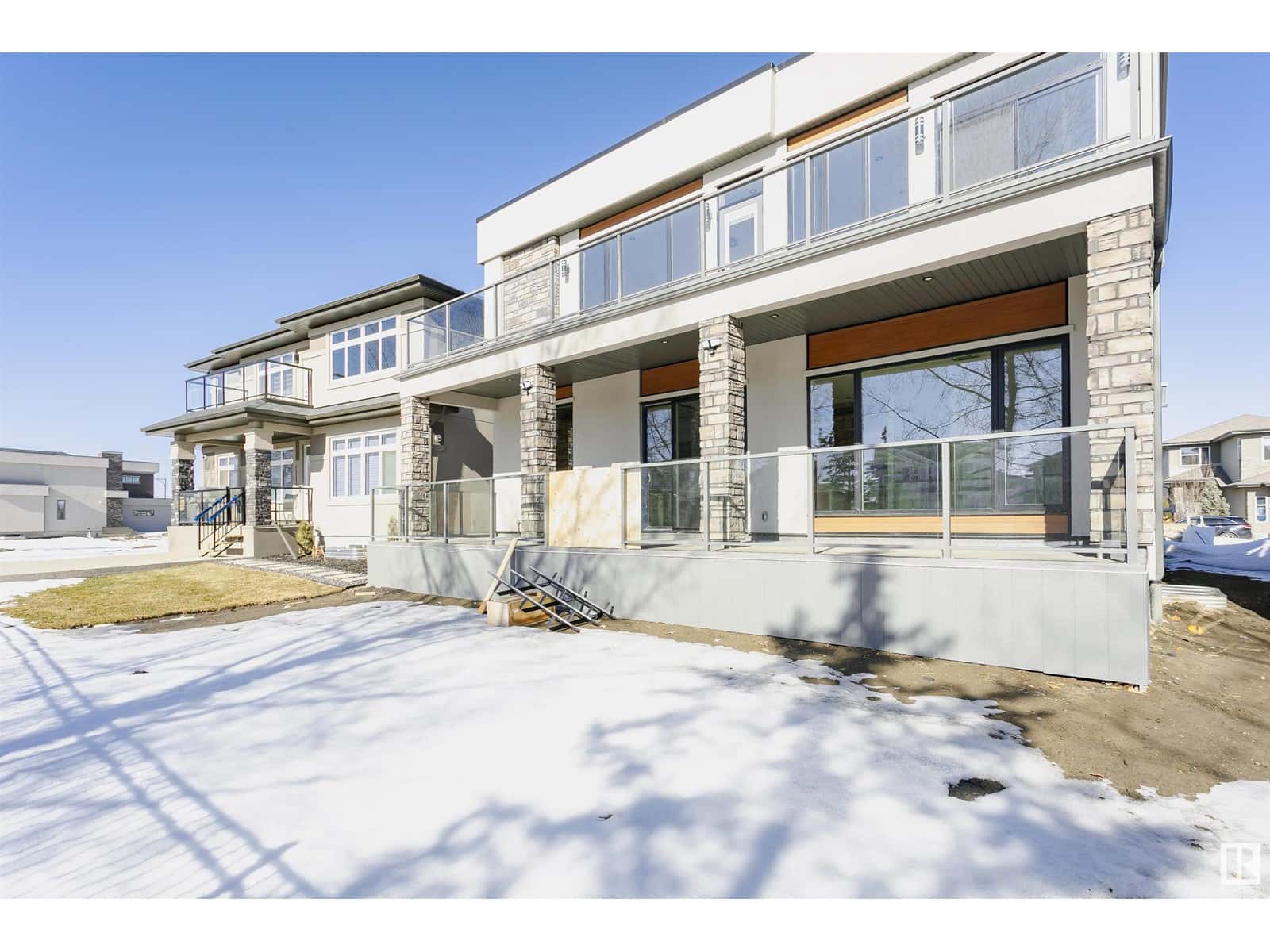 4690 Chegwin Wynd SW SW — Edmonton, Alberta - Photo 2 of 71