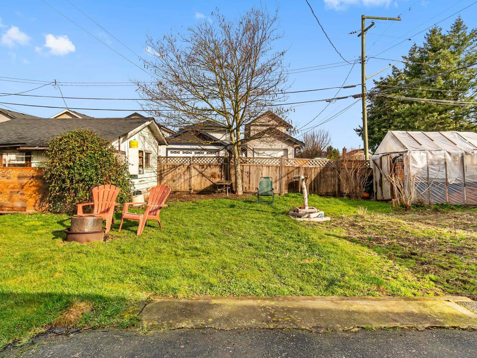 , Abbotsford, — Abbotsford - Photo 4 of 20