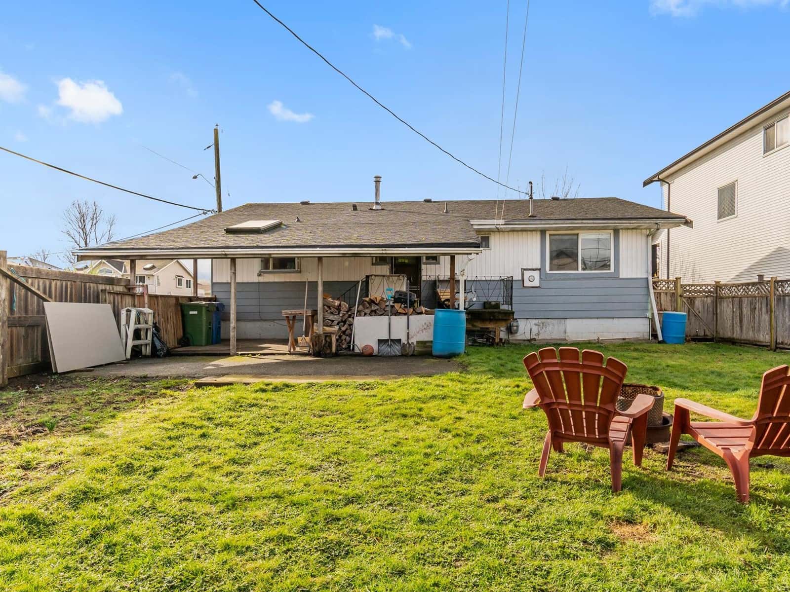 , Abbotsford, — Abbotsford - Photo 3 of 20