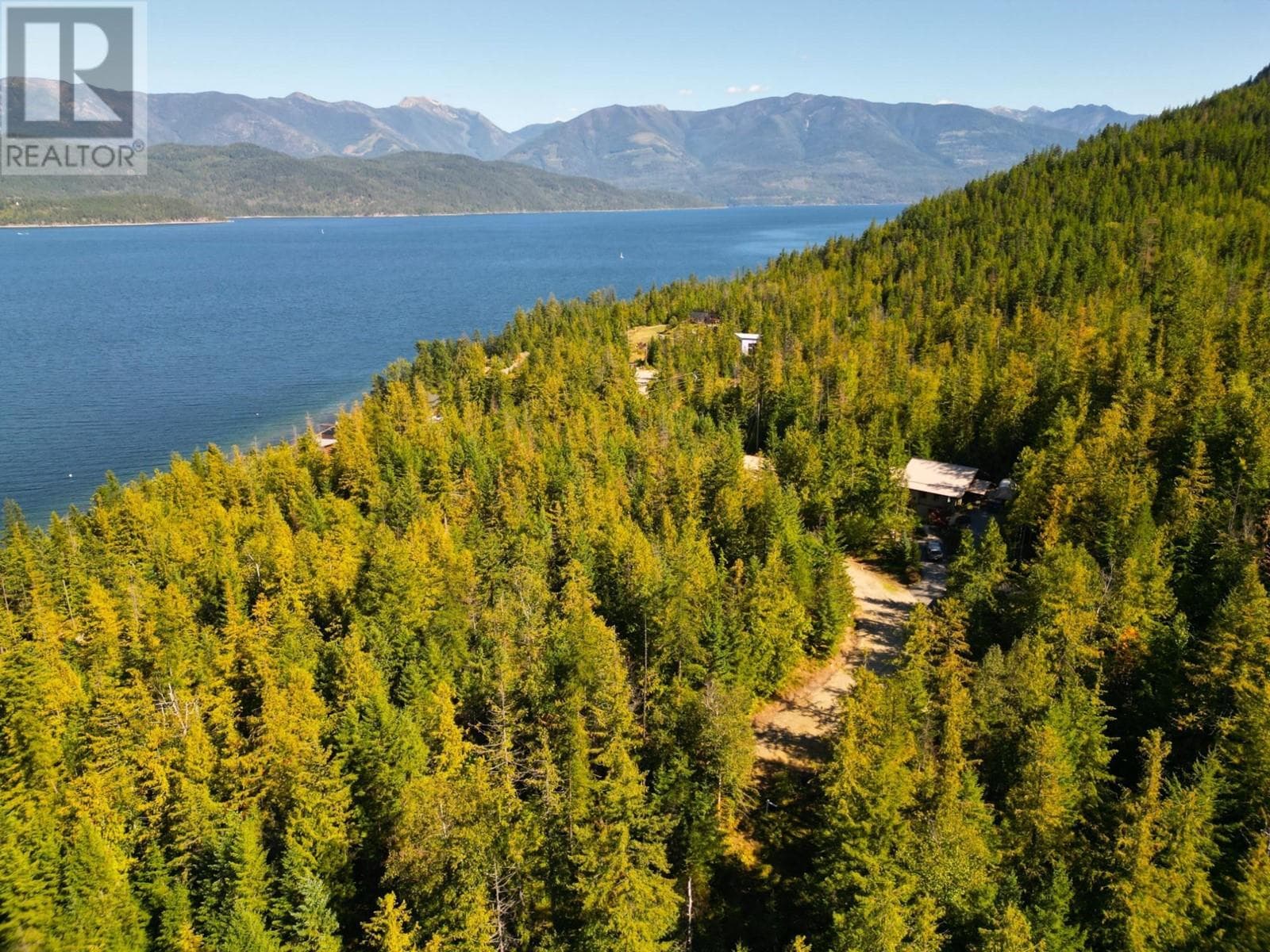 434 LEXINGTON Avenue — Procter, British Columbia - Main photo