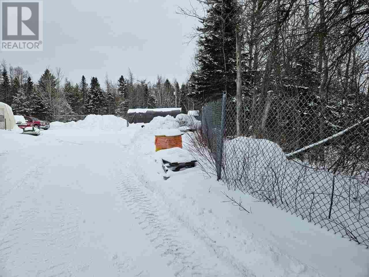 , Marathon, — Marathon - Photo 5 of 48