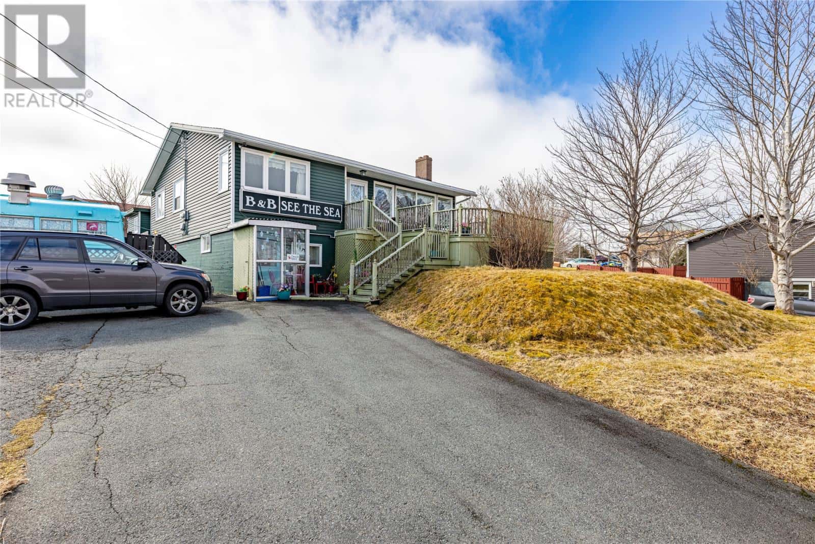 102-104 Marine Drive — Torbay, Newfoundland & Labrador - Photo 4 of 35