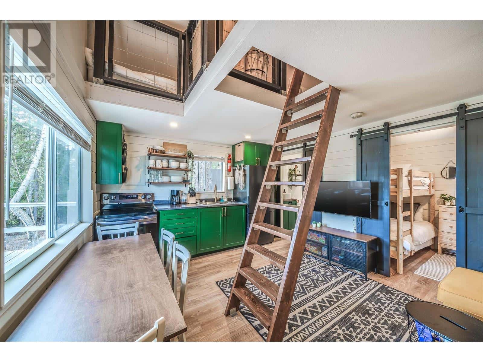 4616 CAVERLY ROAD — Lac La Hache, British Columbia - Photo 5 of 25