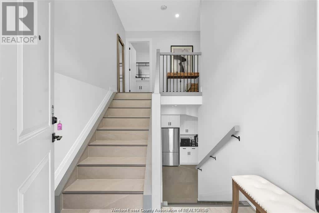 1867 Northway AVENUE Unit# A & B — Windsor, Ontario - Photo 2 of 18