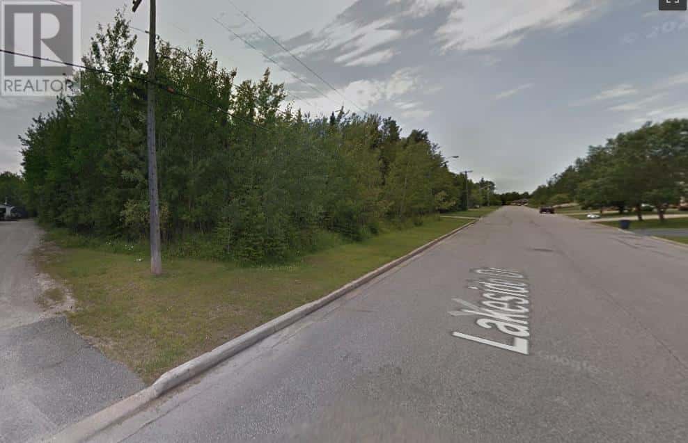 124 Lakeside DR — Dryden, Ontario - Photo 3 of 3