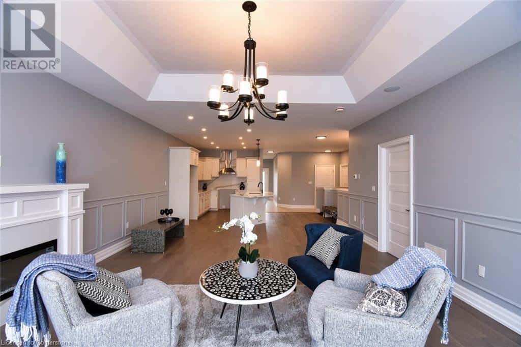 21-40 HEATH Street — Brantford, Ontario - Photo 3 of 35