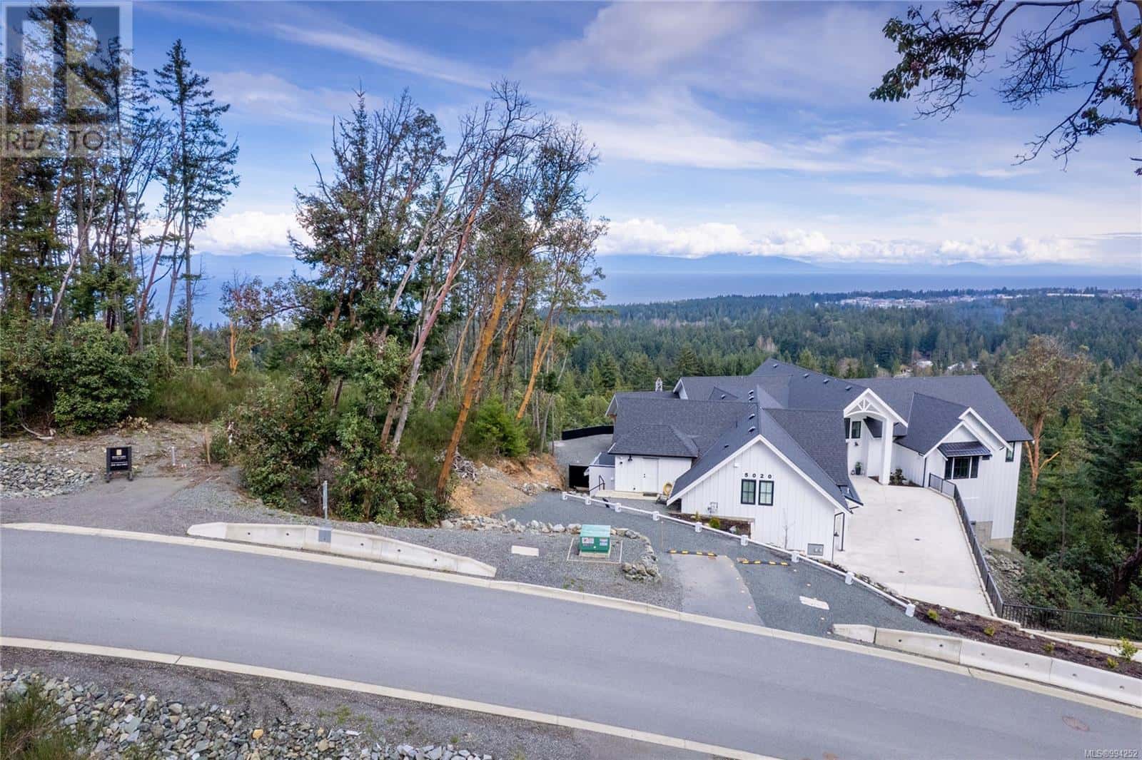 SL Lot 25 Broad Ridge Pl — Lantzville, British Columbia - Photo 5 of 10