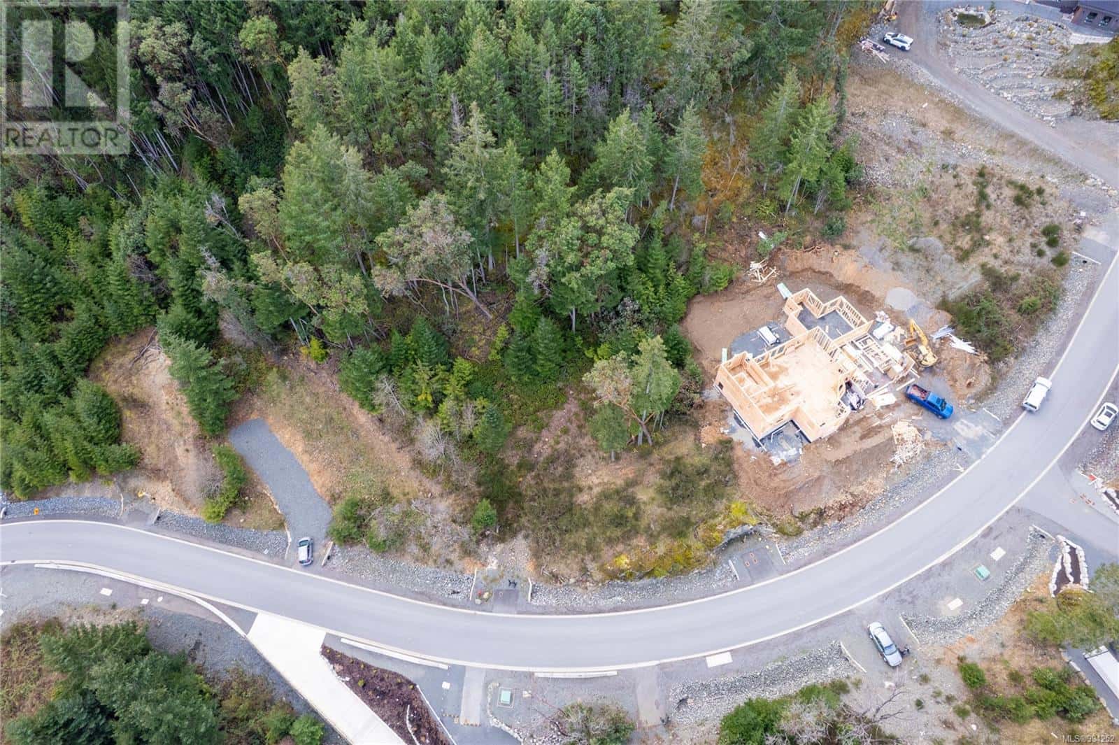 SL Lot 25 Broad Ridge Pl — Lantzville, British Columbia - Photo 2 of 10