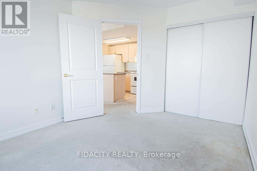 , Ottawa, — Ottawa - Photo 4 of 14