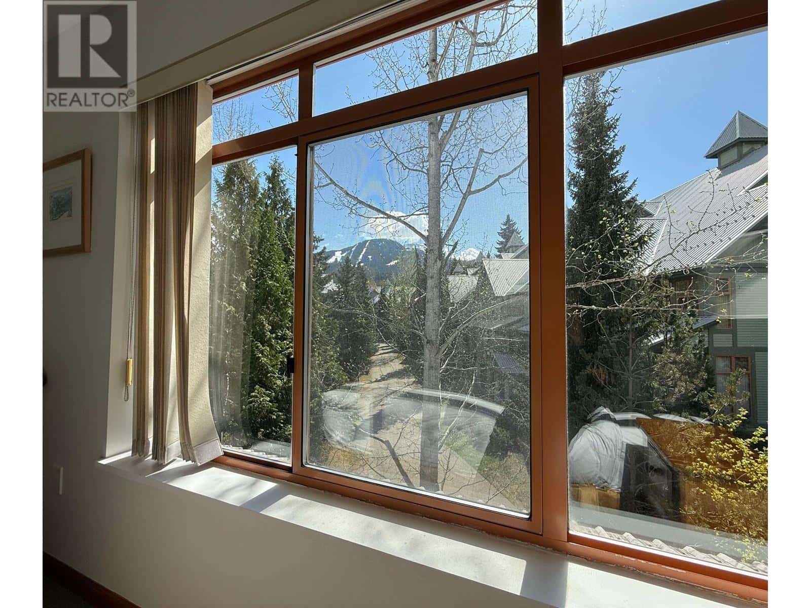 95 4355 NORTHLANDS (WEEK 14) BOULEVARD — Whistler, British Columbia - Photo 5 of 13