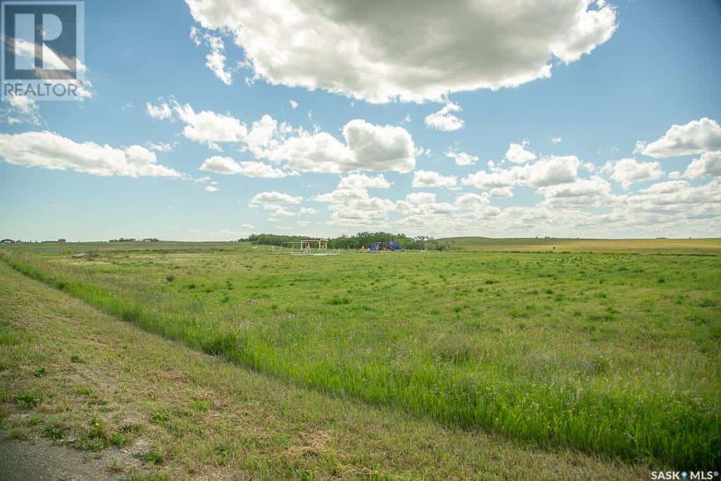 Valley View Estates - Lot: 10 Block: B — Longlaketon Rm No. 219, Saskatchewan - Photo 4 of 15