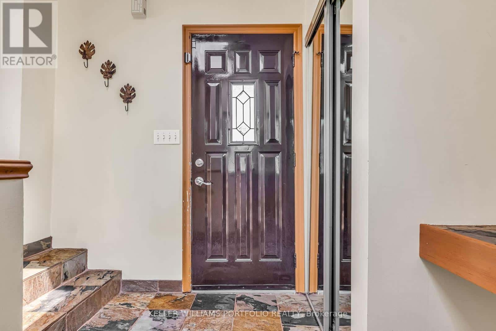 , Toronto (Long Branch), Ontario — Toronto (Long Branch), Ontario - Photo 5 of 90