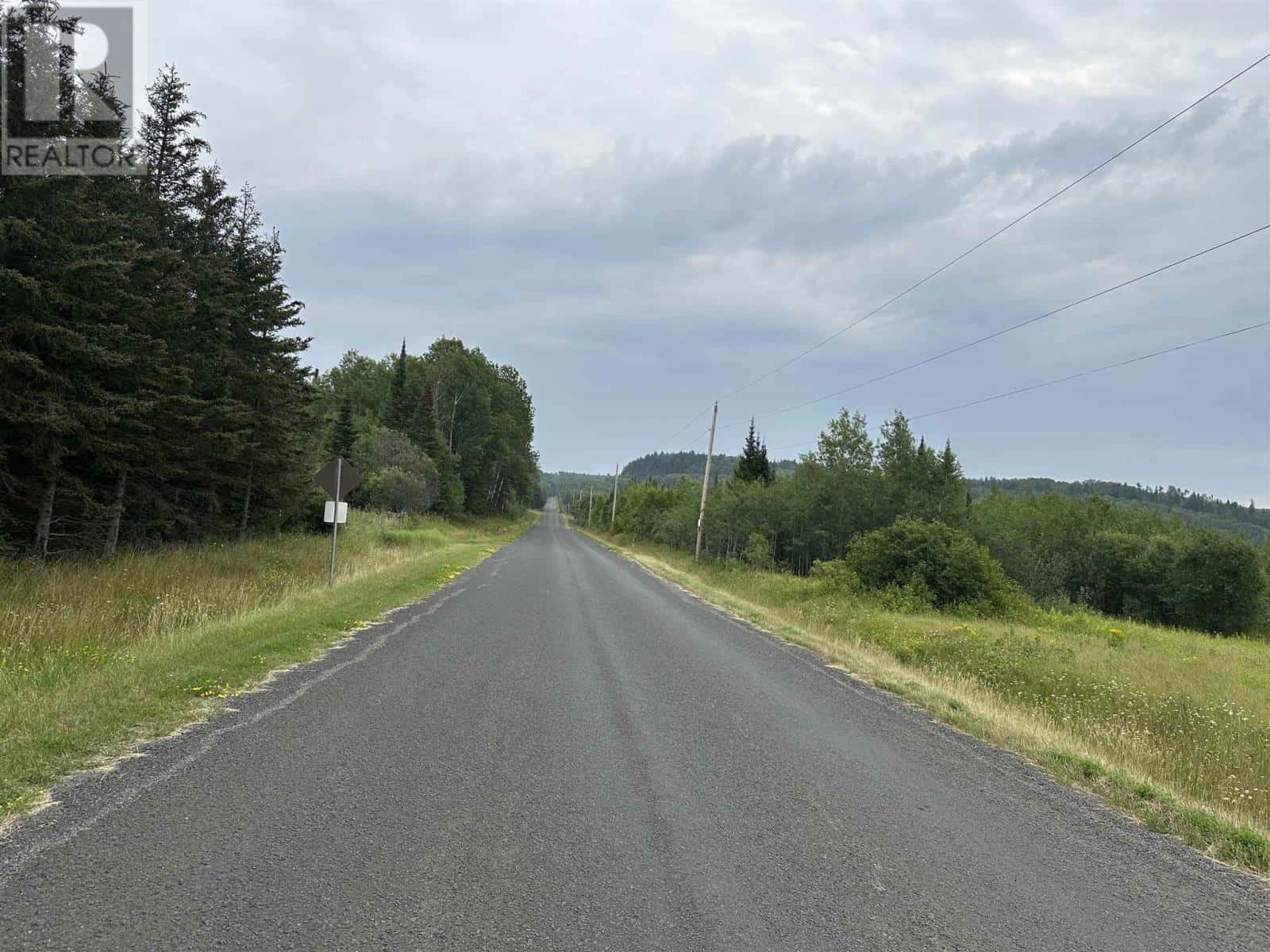 , Neebing, Ontario — Neebing, Ontario - Photo 3 of 5