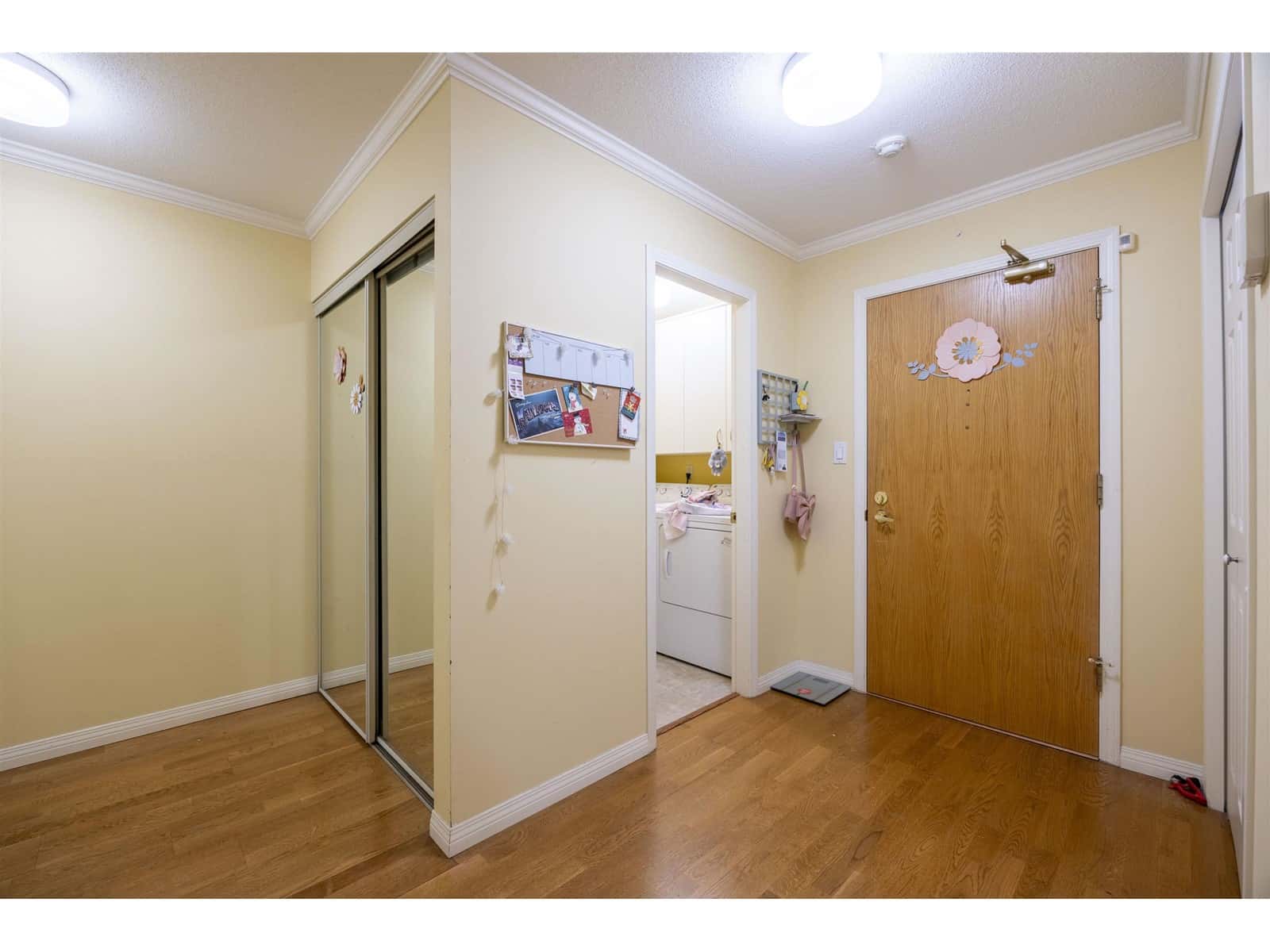 110 15300 17 AVENUE — Surrey, British Columbia - Photo 5 of 31