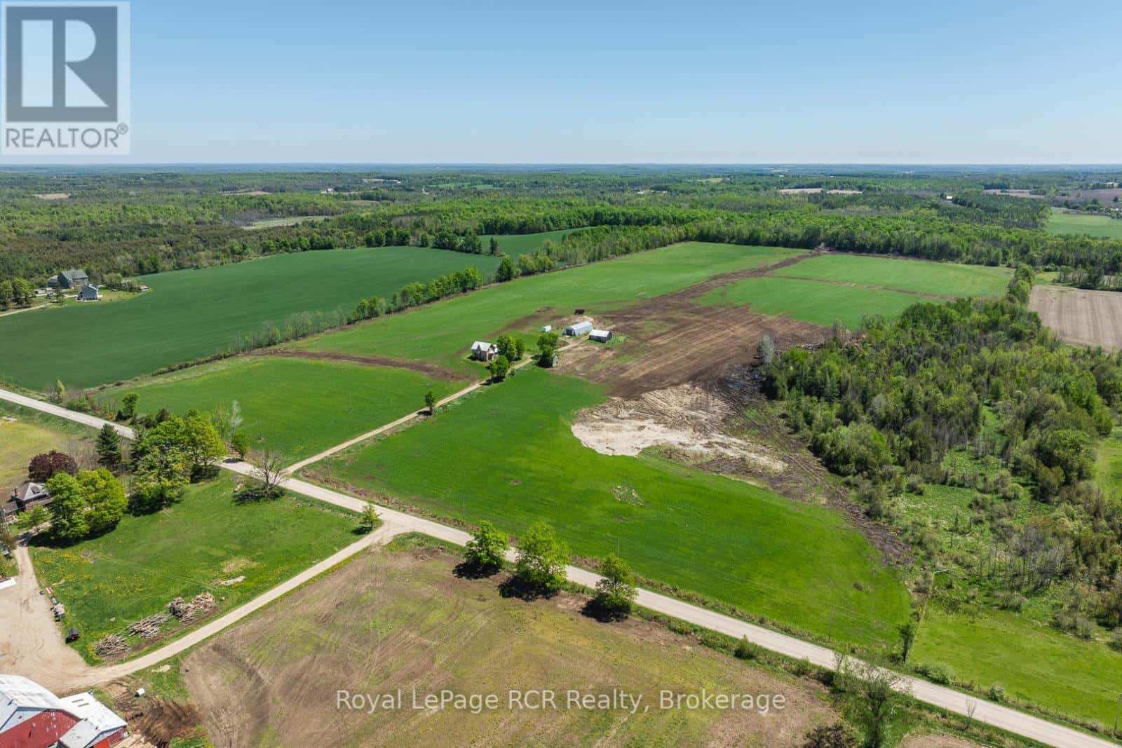 521106 12 NDR (EAST SIDE) CONCESSION — West Grey, Ontario - Photo 2 of 4