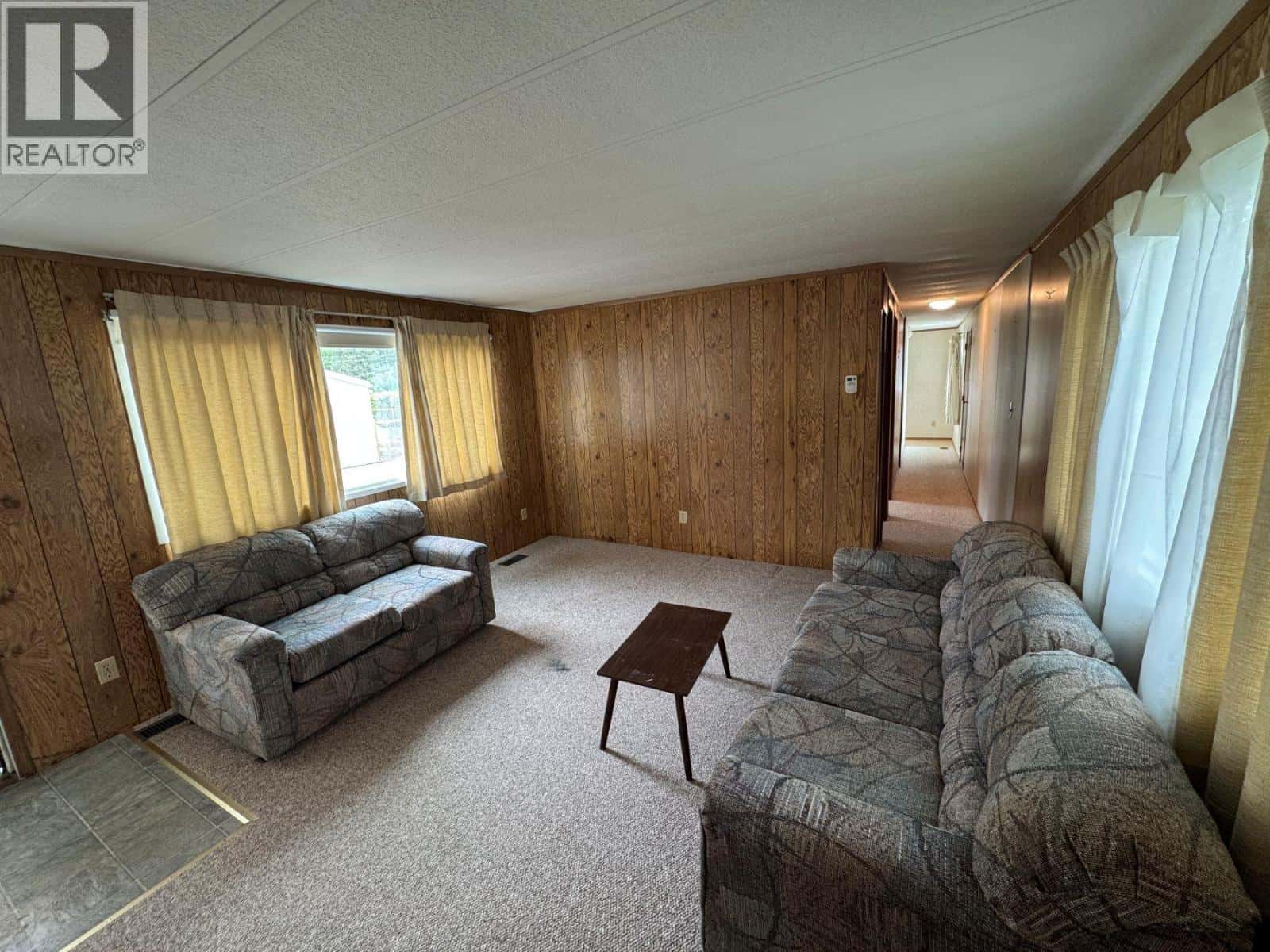 , Grand Forks, British Columbia — Grand Forks, British Columbia - Photo 5 of 56