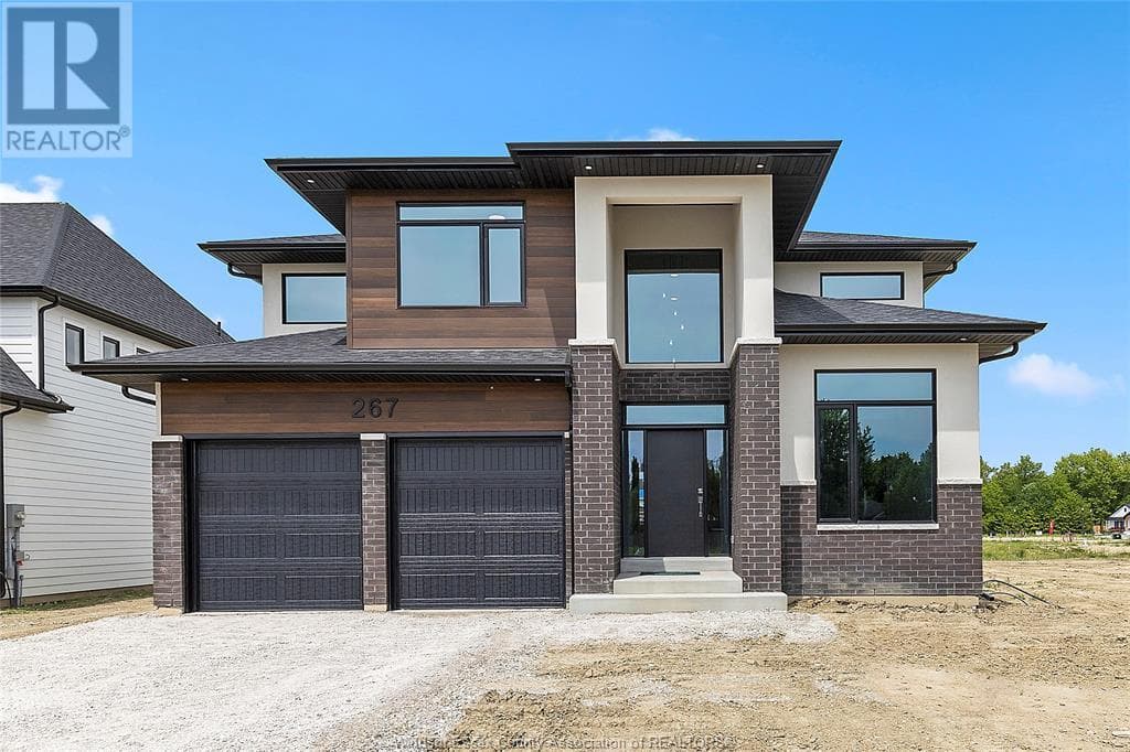 267 JOAN FLOOD DRIVE — Essex, Ontario - Main photo