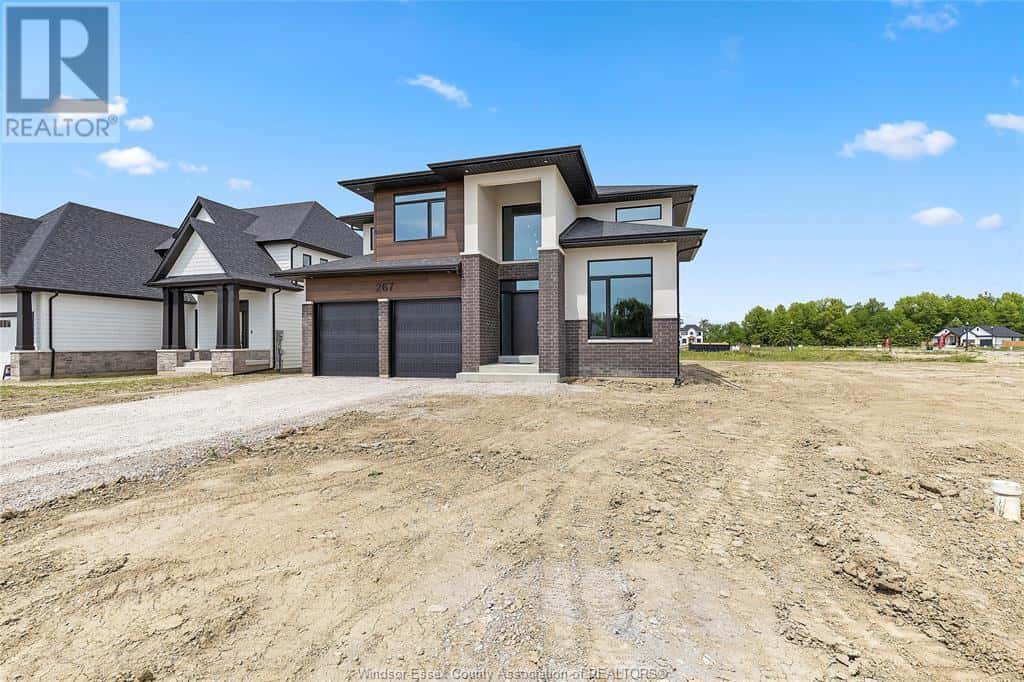 267 JOAN FLOOD DRIVE — Essex, Ontario - Photo 4 of 39