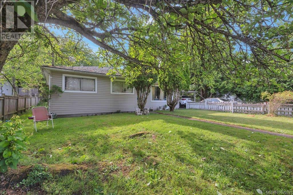 , Nanaimo, British Columbia — Nanaimo, British Columbia - Photo 3 of 19