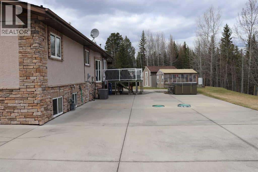 , Rural Yellowhead County, — Rural Yellowhead County - Photo 5 of 45