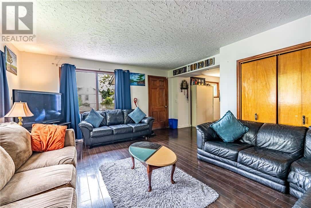 , Sudbury, Ontario — Sudbury, Ontario - Photo 5 of 35