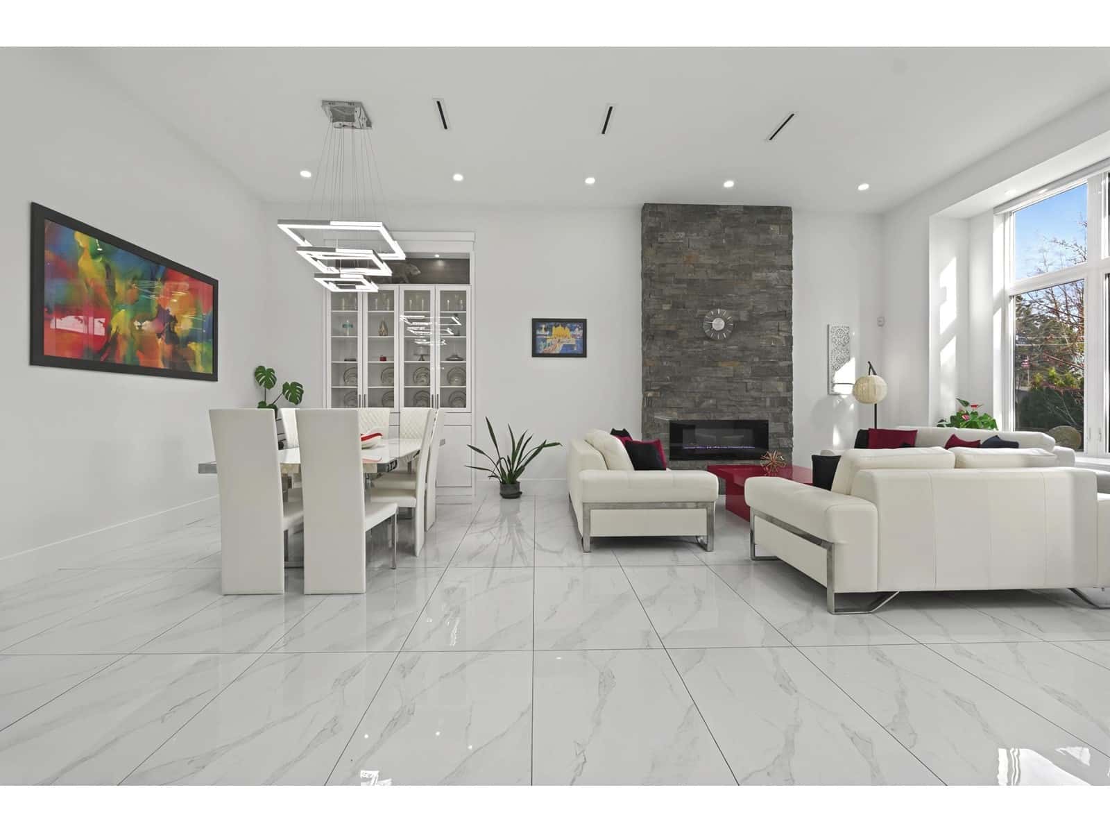 , Surrey, British Columbia — Surrey, British Columbia - Photo 2 of 39