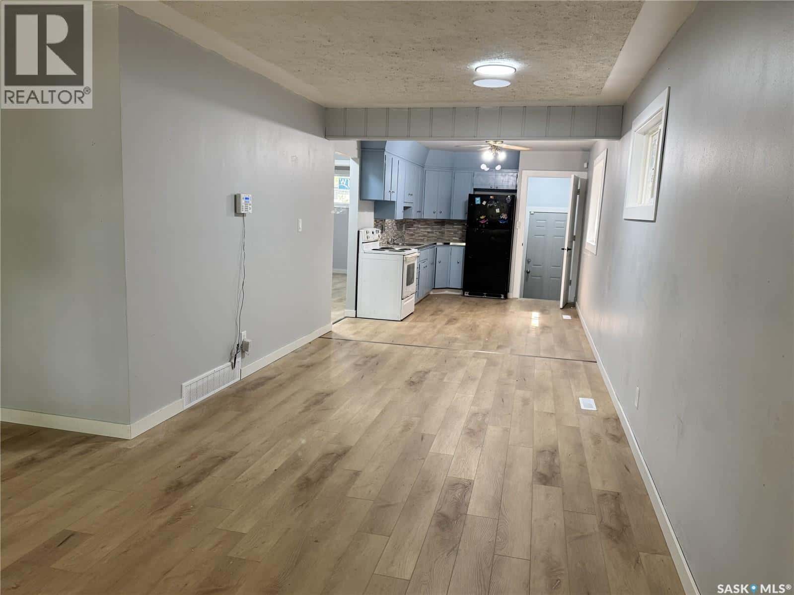 , Regina, Saskatchewan — Regina, Saskatchewan - Photo 5 of 15