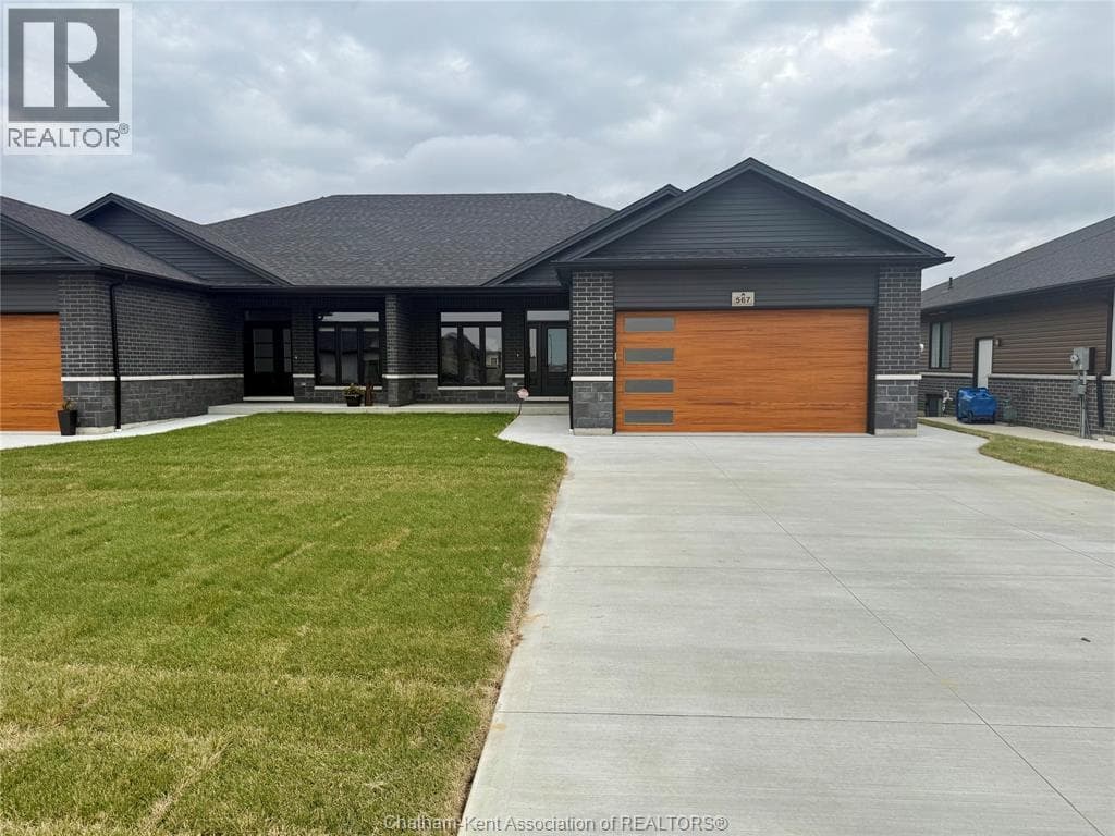 , Chatham, Ontario — Chatham, Ontario - Main photo