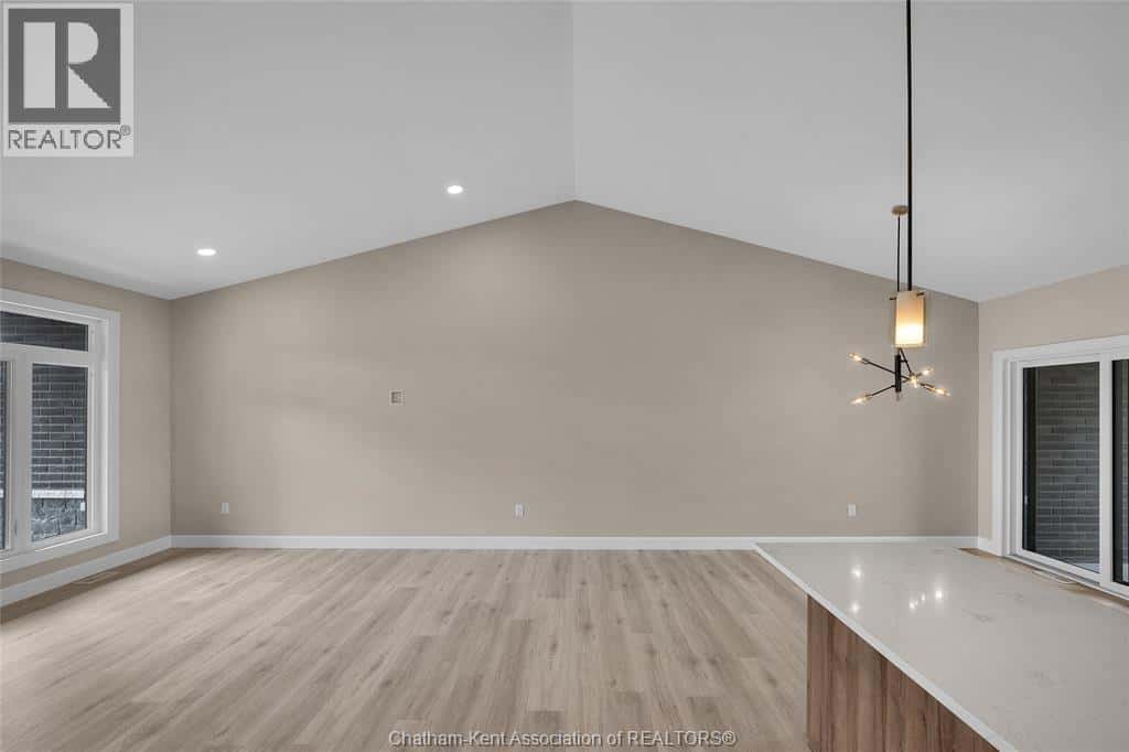 , Chatham, — Chatham - Photo 2 of 70