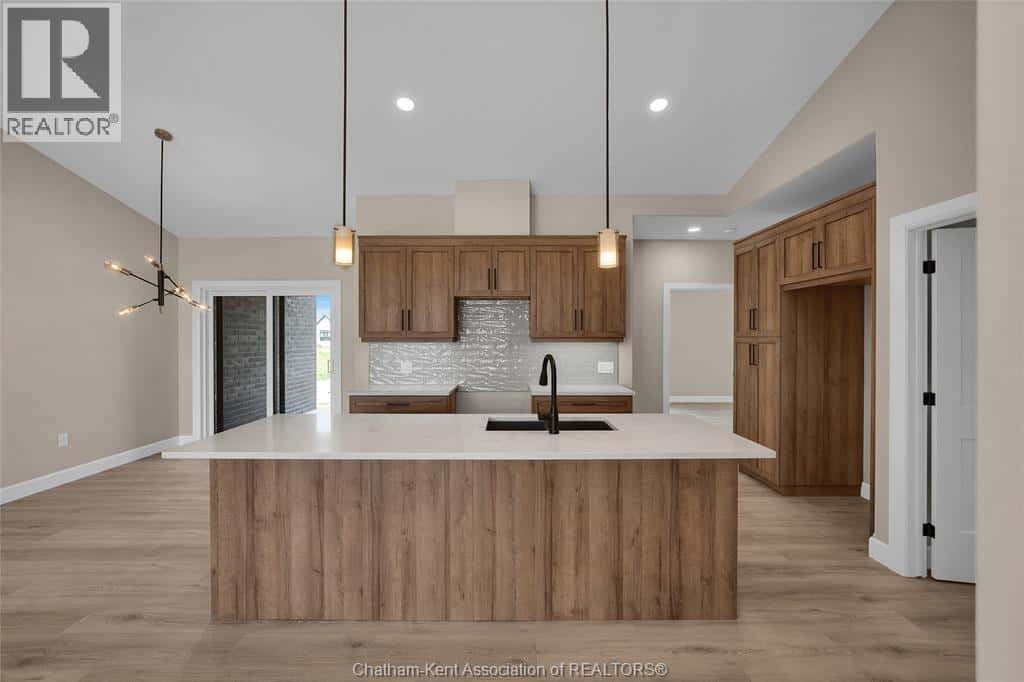 , Chatham, — Chatham - Photo 5 of 70