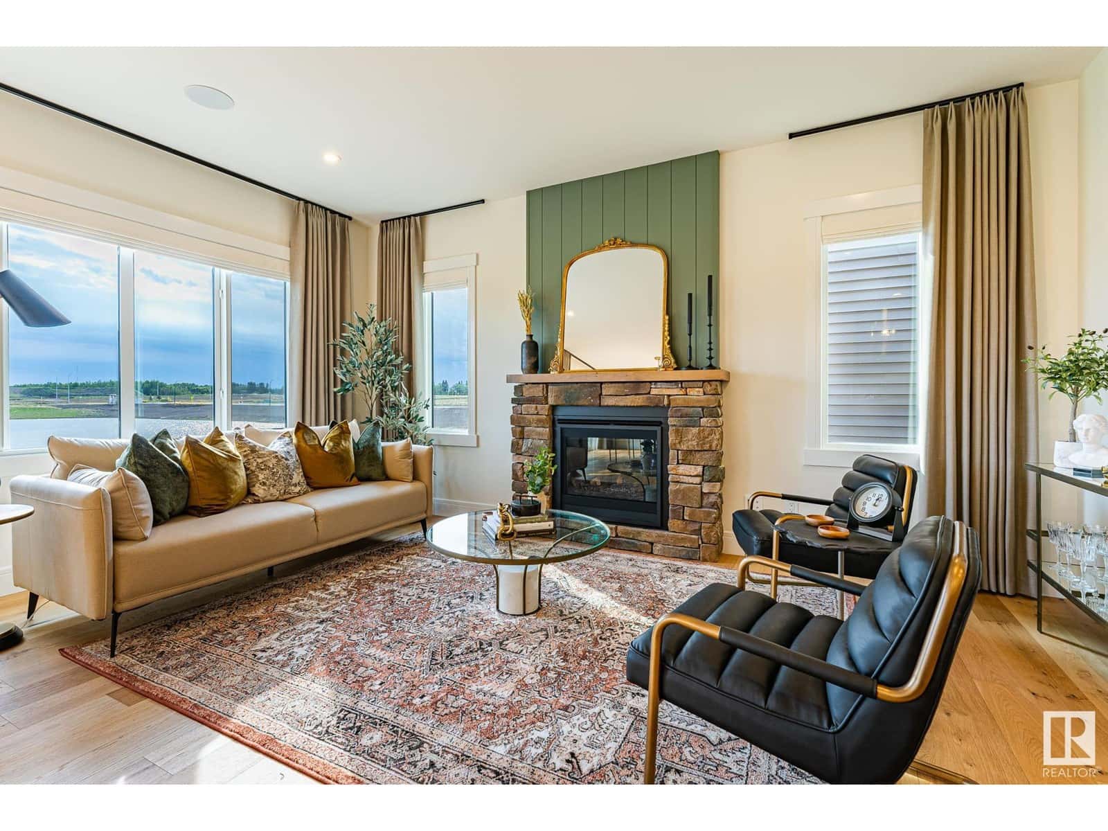 , Spruce Grove, Alberta — Spruce Grove, Alberta - Photo 5 of 43