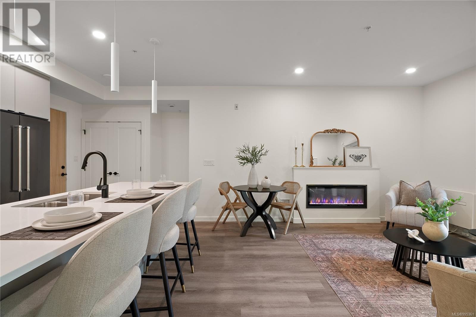 , Esquimalt, British Columbia — Esquimalt, British Columbia - Main photo