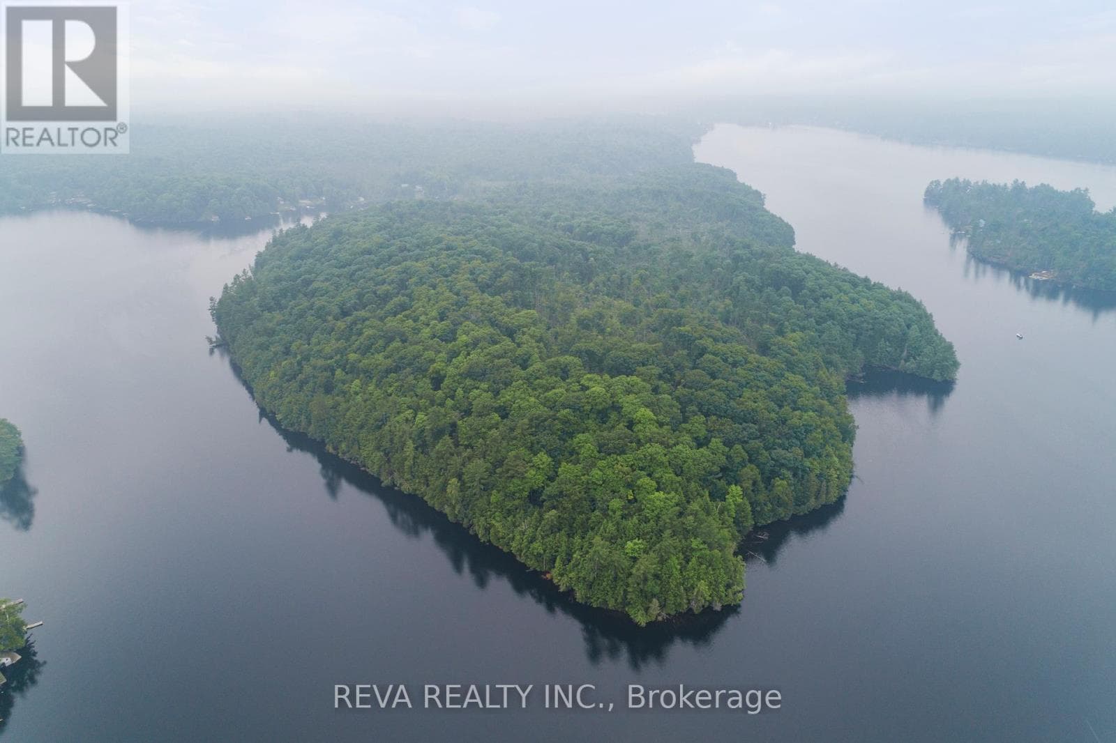 , Tudor & Cashel, Ontario — Tudor & Cashel, Ontario - Main photo