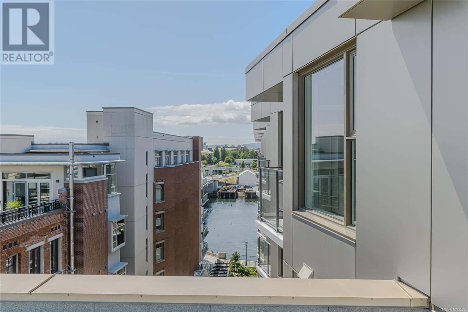 , Victoria, — Victoria - Photo 4 of 62