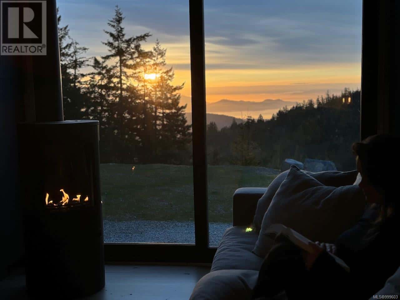 , Salt Spring, — Salt Spring - Photo 2 of 62