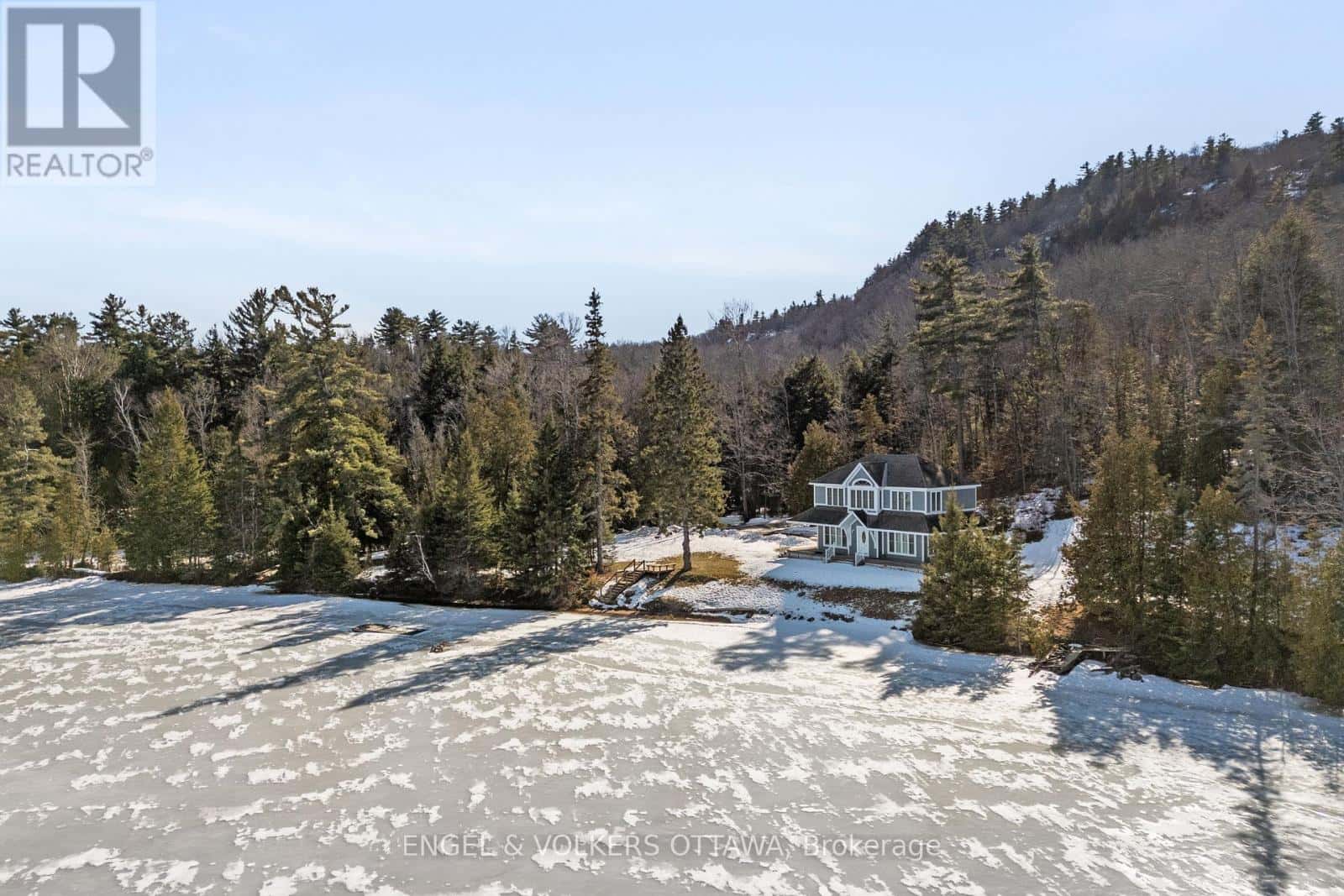 , Greater Madawaska, Ontario — Greater Madawaska, Ontario - Photo 2 of 48