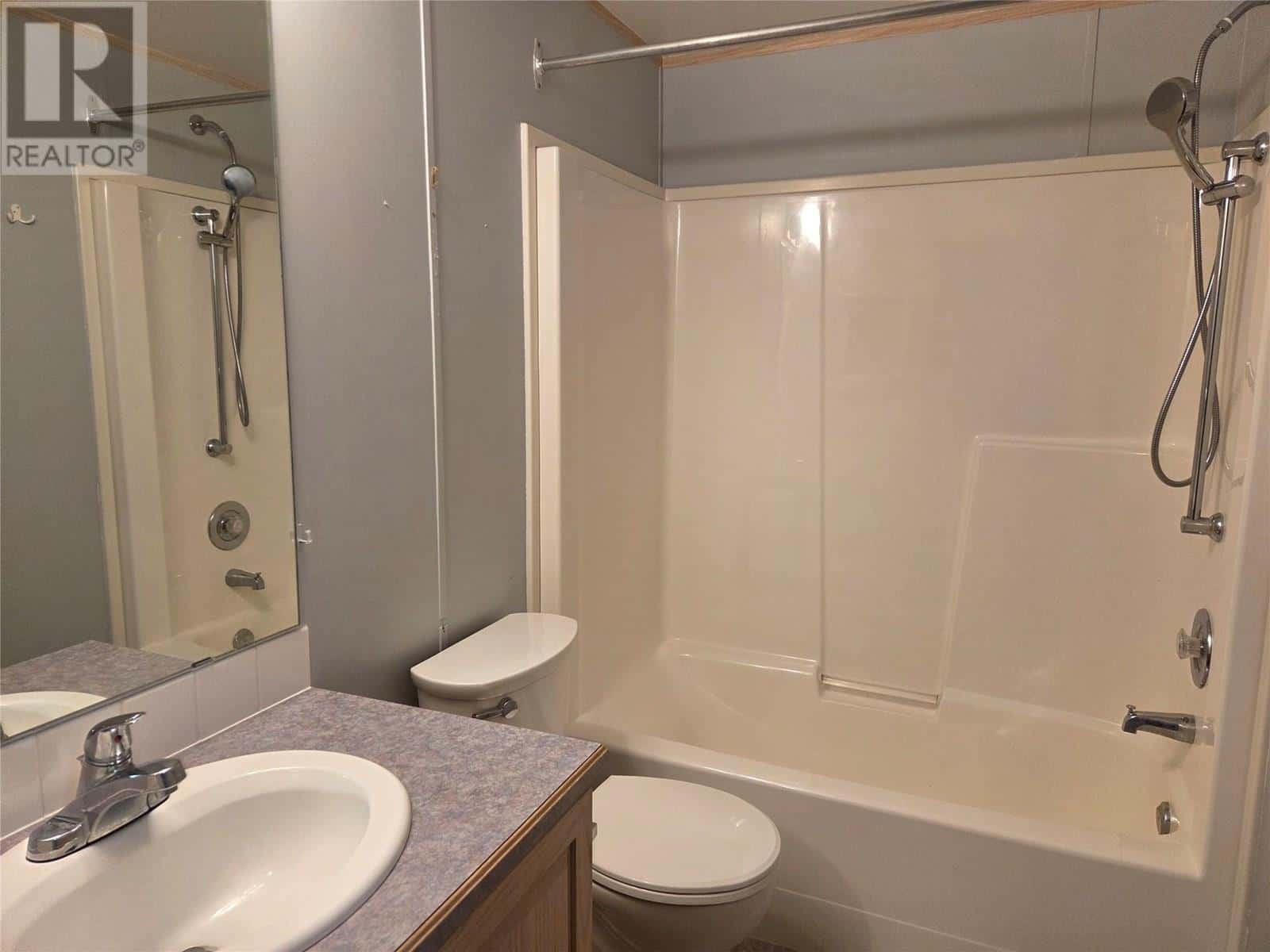 , Keremeos, — Keremeos - Photo 5 of 29