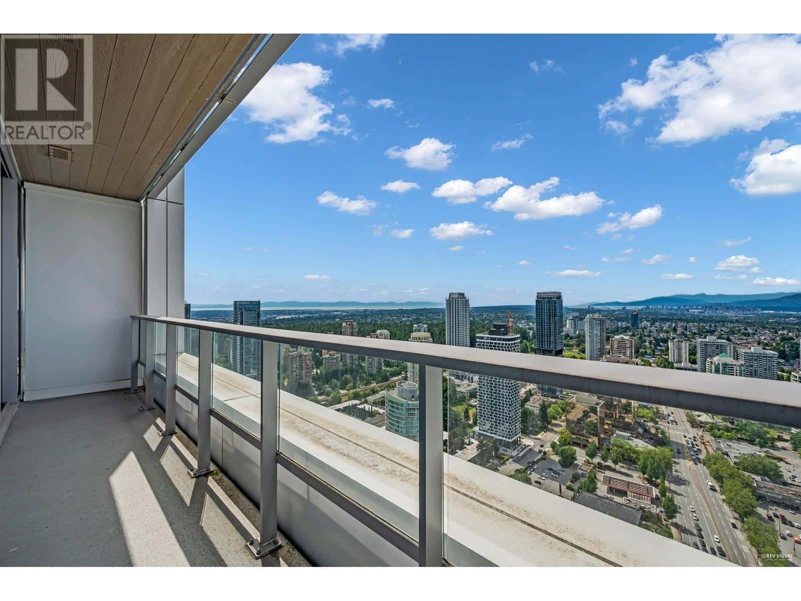 , Burnaby, British Columbia — Burnaby, British Columbia - Photo 4 of 25