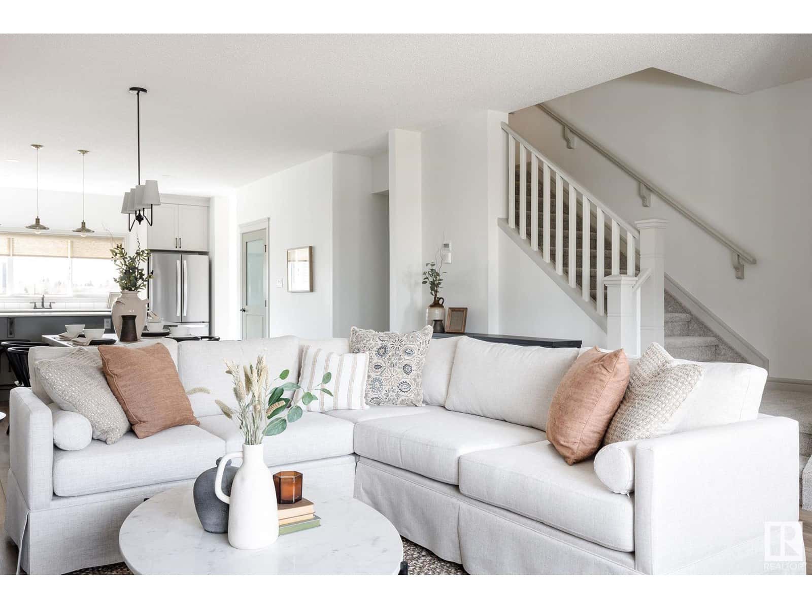 , Edmonton, — Edmonton - Photo 4 of 32